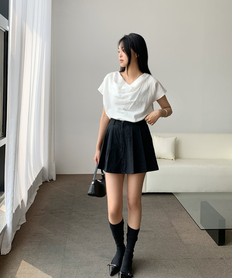 プリーツAフィットスカートパンツ BLACK