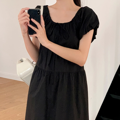 ロングワンピース (リゾートルック/体型カバーフィット/ウエストリボン)キエラ Aライン パフスリーブ 半袖ロングワンピース BLACK