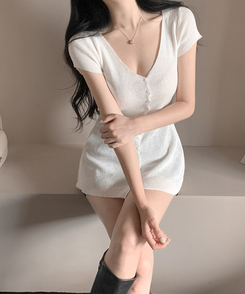 ミニワンピース Vネックロング半袖カーディガン IVORY