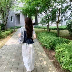 ノースリーブ フリルレイヤードキャミソール NAVY