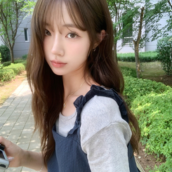 ノースリーブ フリルレイヤードキャミソール NAVY