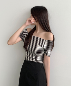 半袖Tシャツ ストライプオフショルダー半袖Tシャツ IVORY