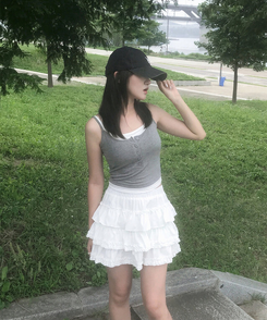 ノースリーブ 【カップ付き】レイヤードボタンスリムキャミソール MERANGE GRAY