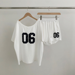 ツーピース 【SET】アンバランス半袖Tシャツ ショートパンツ