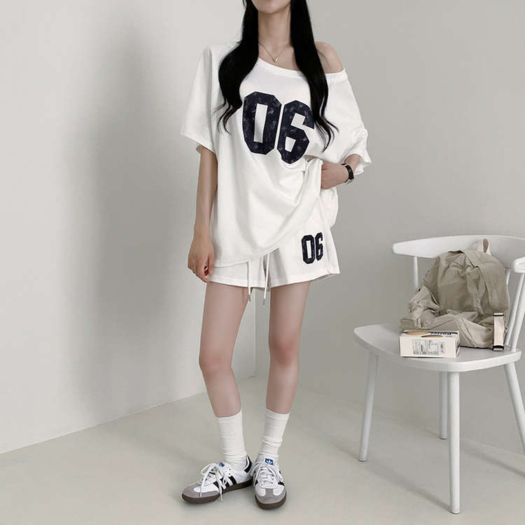 【SET】アンバランス半袖Tシャツ ショートパンツ WHITE