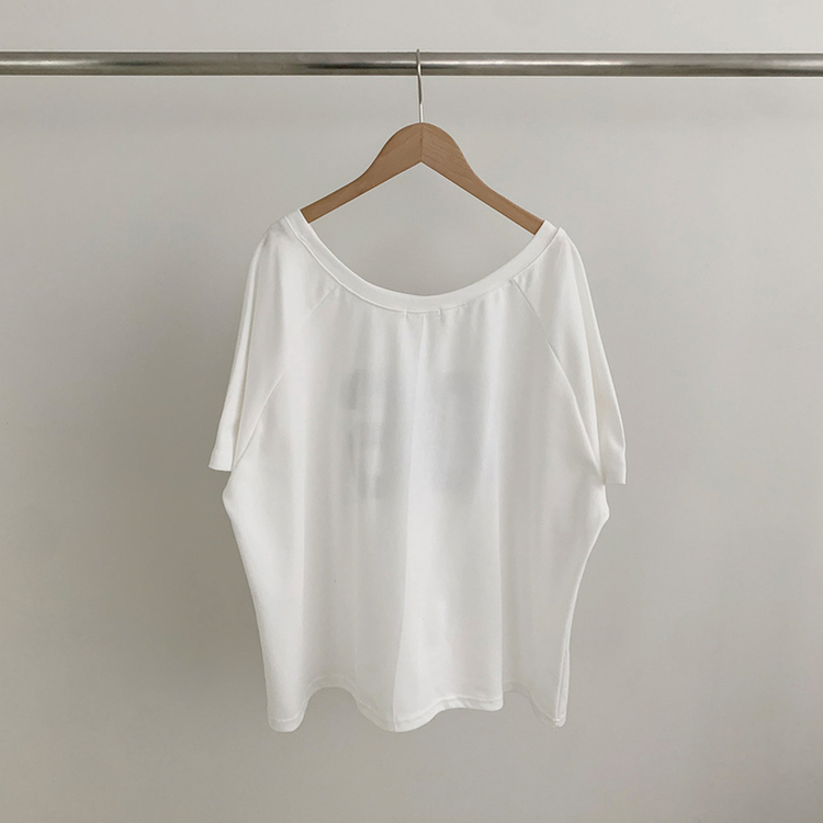 【SET】アンバランス半袖Tシャツ ショートパンツ