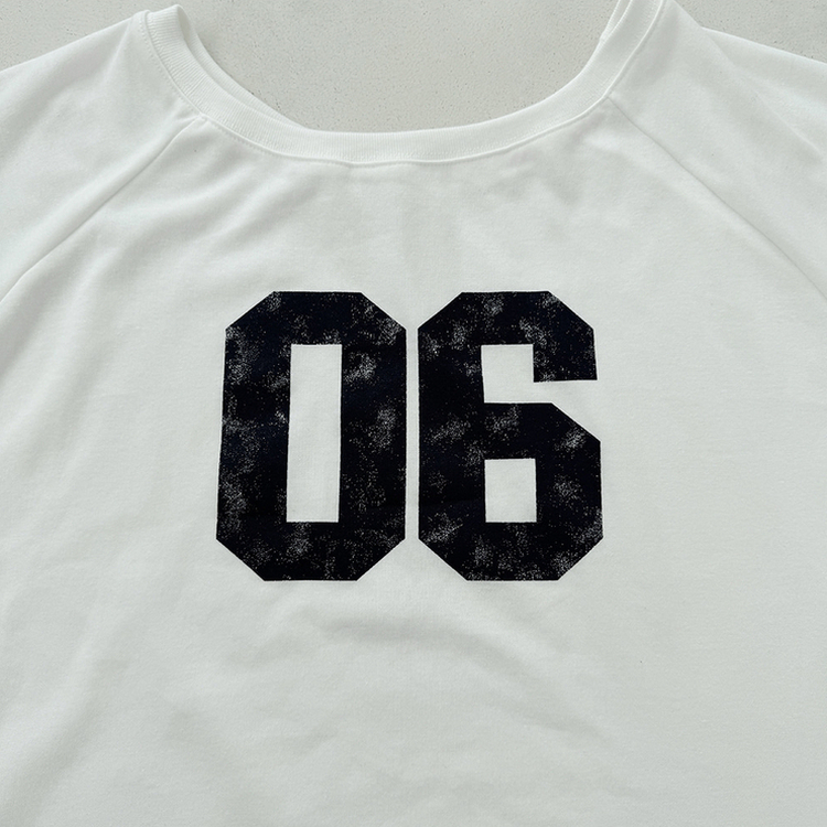 【SET】アンバランス半袖Tシャツ ショートパンツ