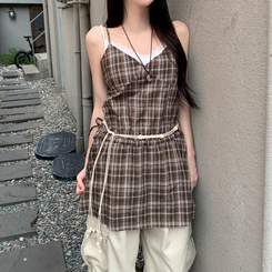 ノースリーブ チェックストラップビスチェ BROWN
