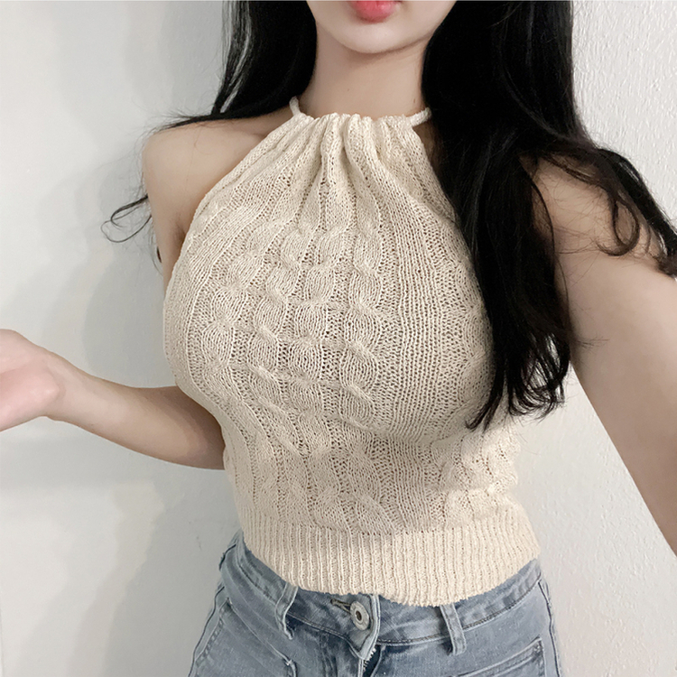 クロップホルターニットキャミソール BEIGE