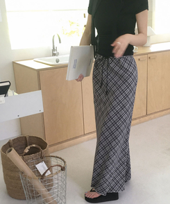 ローライズチェックロングスカート BLACK