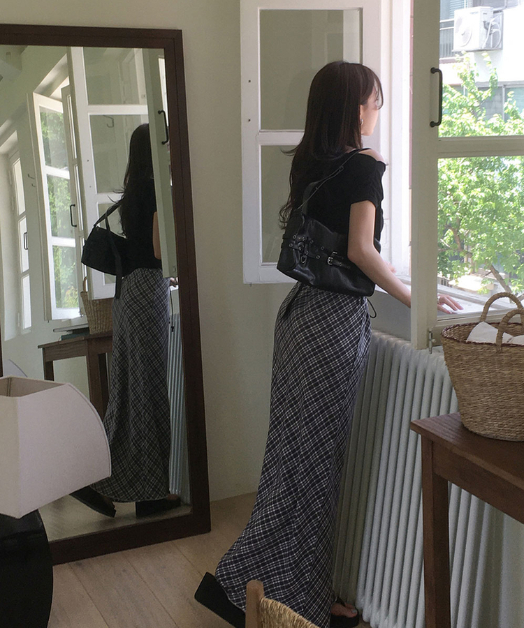 ローライズチェックロングスカート BLACK