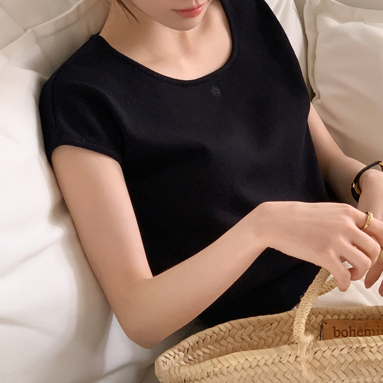 （MADE／絶妙カラー展開／刺繍ポイント♥）Petite Note No.18 ノエリー キャップスリーブ 刺繍入り サマーニット BLACK