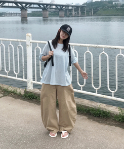 コットンパンツ スリットコットンバルーンワイドパンツ BEIGE