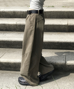 コットンパンツ スリットコットンバルーンワイドパンツ KHAKI
