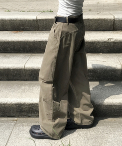 コットンパンツ スリットコットンバルーンワイドパンツ KHAKI