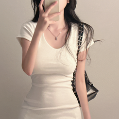 Vネックスリムミニワンピース WHITE
