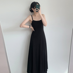 ロングワンピース フロースリーブレスワンピース BLACK