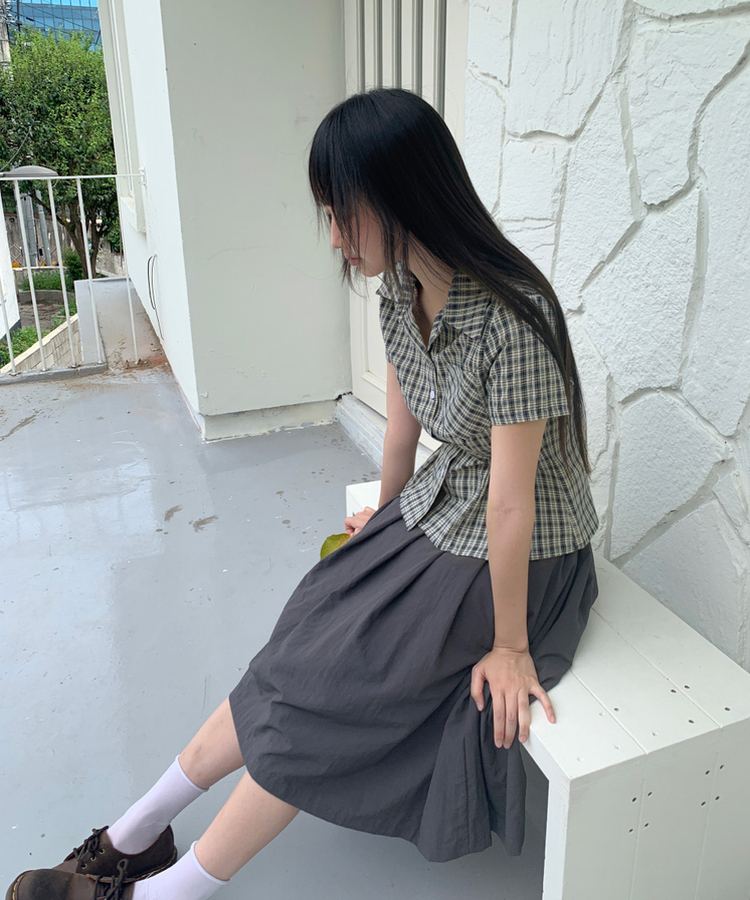 チェックカラーピンタックシャツ BLACK