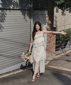 ロングワンピース リボンティアードスリットロングワンピース WHITE