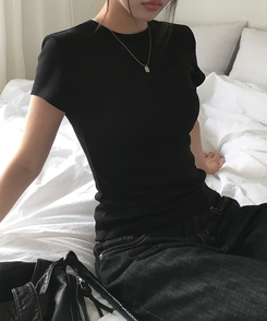 スリムラウンドコットン半袖Tシャツ BLACK