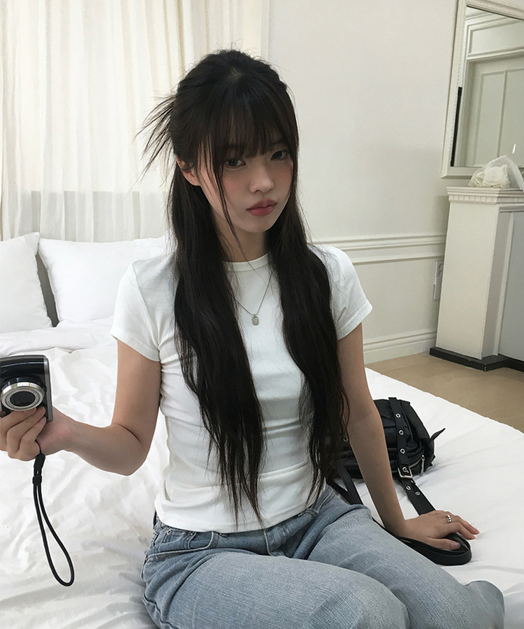 スリムラウンドコットン半袖Tシャツ IVORY