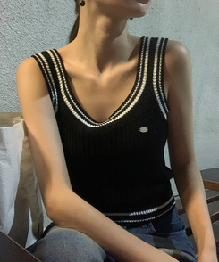 ニット バイカラークロップニットキャミソール BLACK