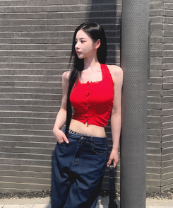 ノースリーブ 【カップ付き】レーススクエアホルターキャミソール RED