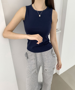 ノースリーブ インナーラウンドスリムキャミソール(8color) NAVY