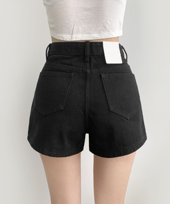 Aラインベーシックショートパンツ BLACK