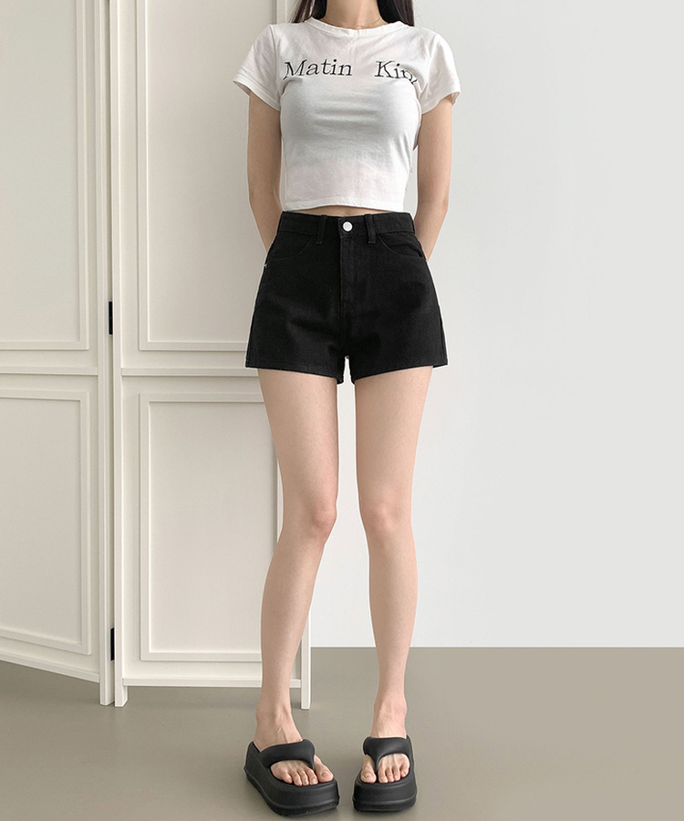 Aラインベーシックショートパンツ BLACK