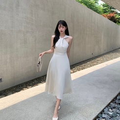 ホルターシャーリングロングワンピース BEIGE