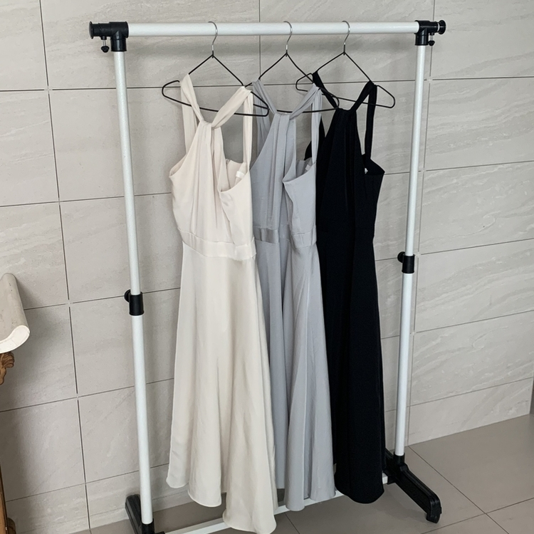 ホルターシャーリングロングワンピース