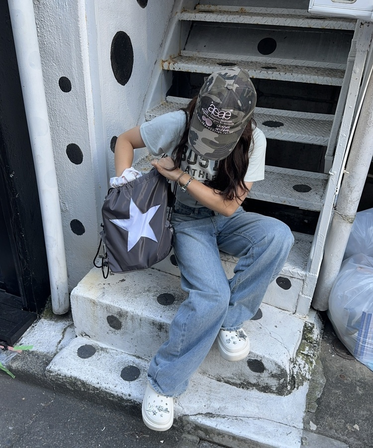 빅스타 체인 스트링 백팩 먹색