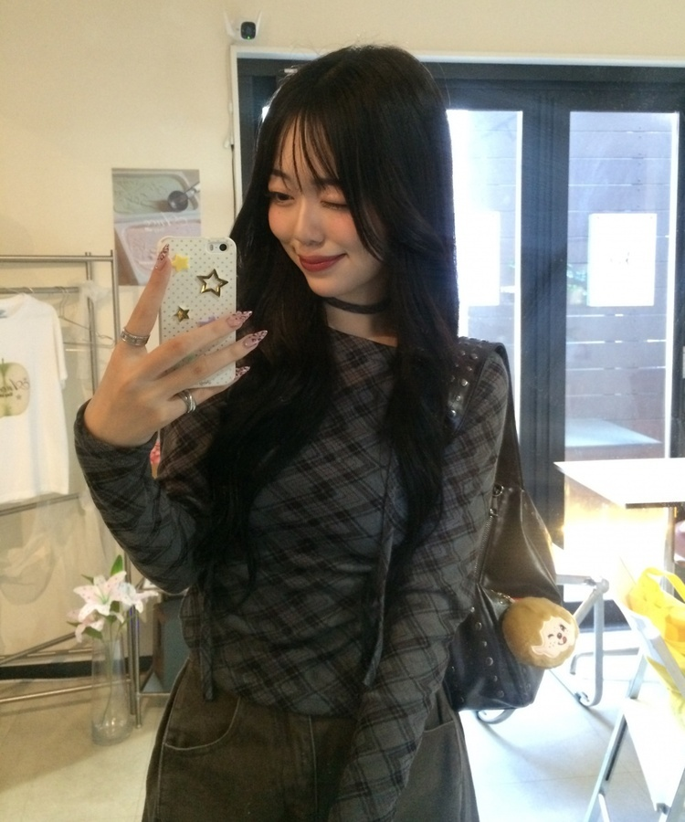 【タイ】シャーリングチェック長袖Tシャツ CHARCOAL