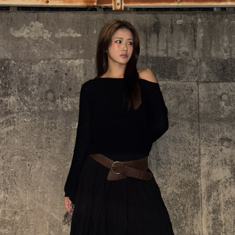 와이드 스터드 레더 벨트 브라운