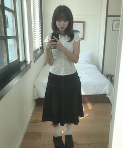 ウッドボタンフレアミディデニムスカート VINTAGE BLUE