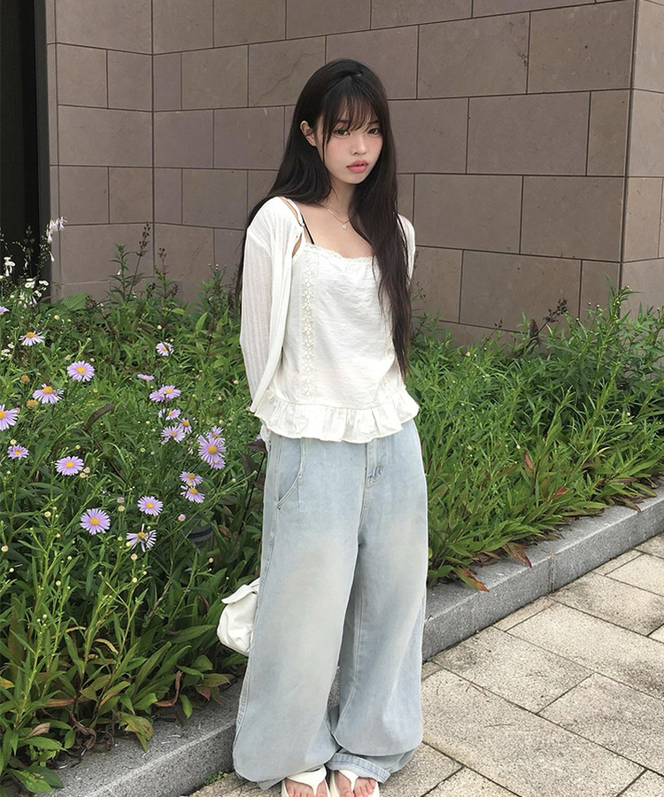 グニフニ さん レース フリル キャミソール グニフニ さん レース フリル キャミソール-50％割引