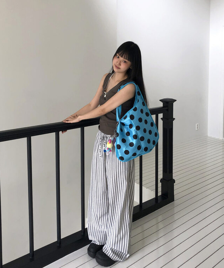 ブルービッグドットショルダーバッグ BLUE