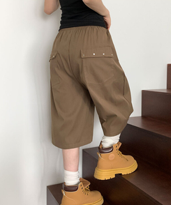 치니 백포켓 하이웨스트 허리밴딩 실버리벳 와이드 버뮤다팬츠 브라운