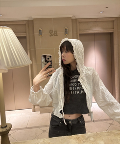 フリルクロップフード IVORY