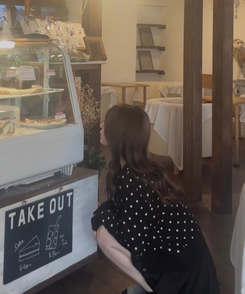 ドットニットカーディガン BLACK