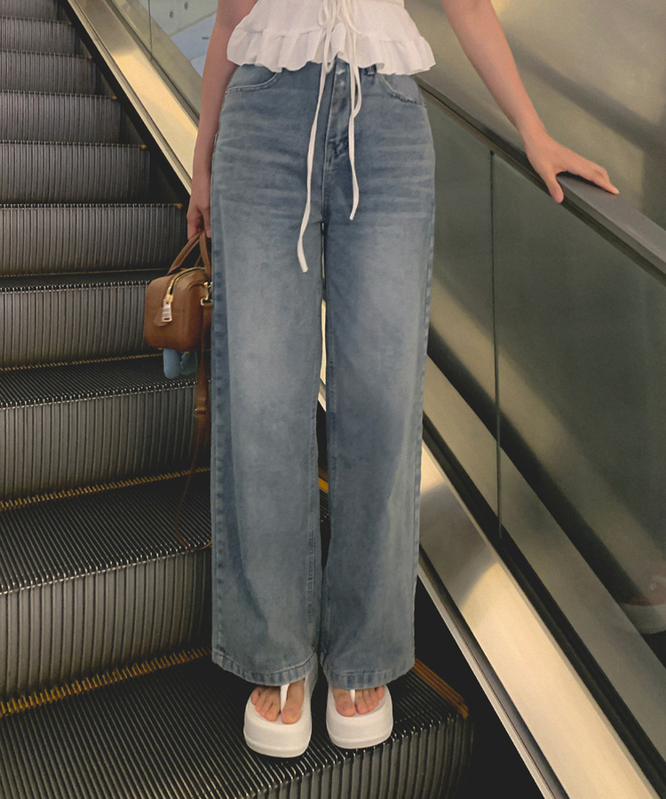 ハイウエストストレートデニムパンツ LIGHT BLUE