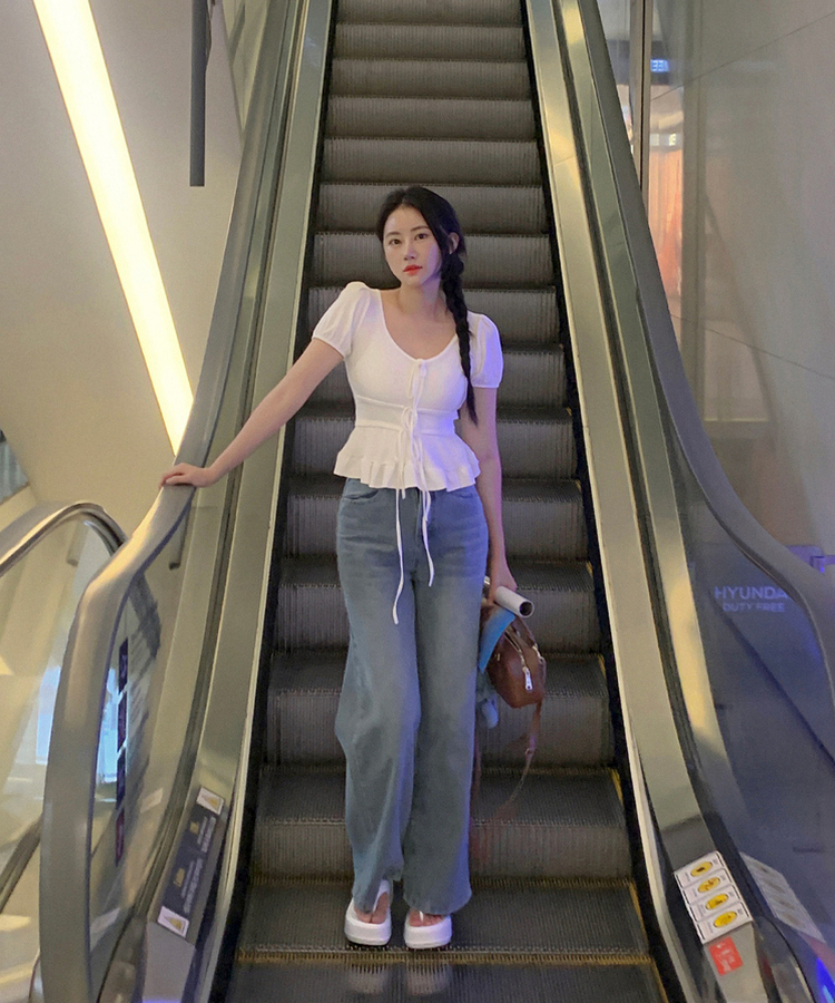 ハイウエストストレートデニムパンツ LIGHT BLUE