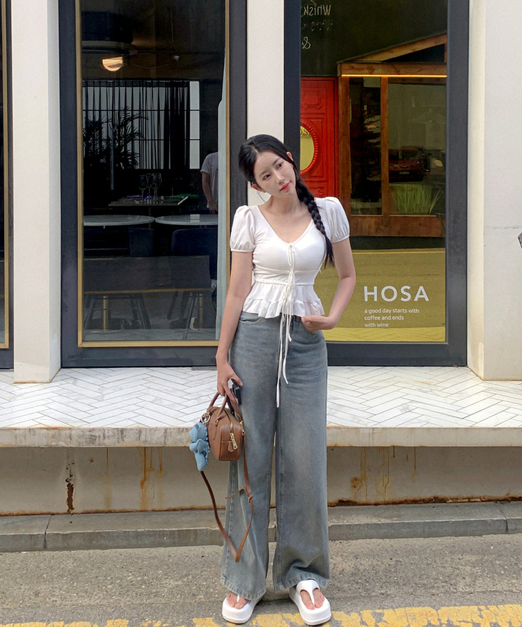 ハイウエストストレートデニムパンツ LIGHT BLUE