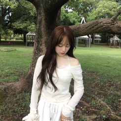 シンプルブイネックニット IVORY