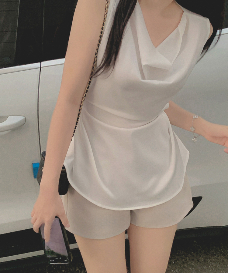 フェミニンシャーリングノースリーブブラウス IVORY