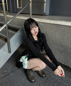 큐티 도트 레이스 티셔츠 블랙