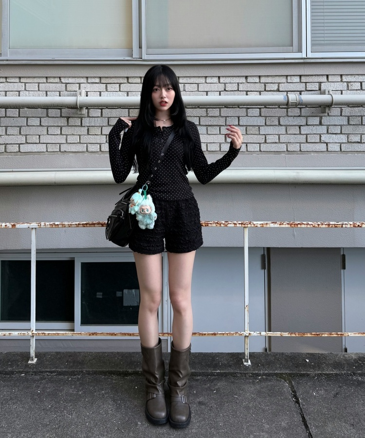 큐티 도트 레이스 티셔츠 블랙