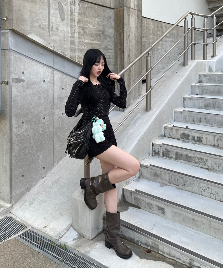 큐티 도트 레이스 티셔츠 블랙