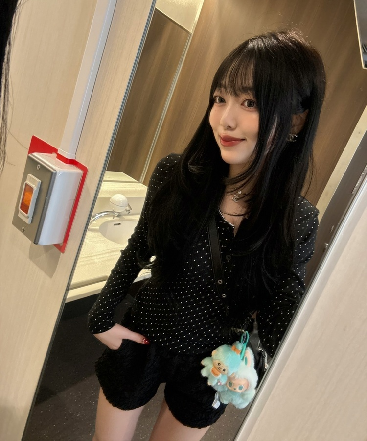 큐티 도트 레이스 티셔츠 블랙